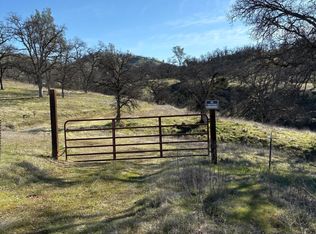 206 Fiddlers Ln, Igo, CA 96047