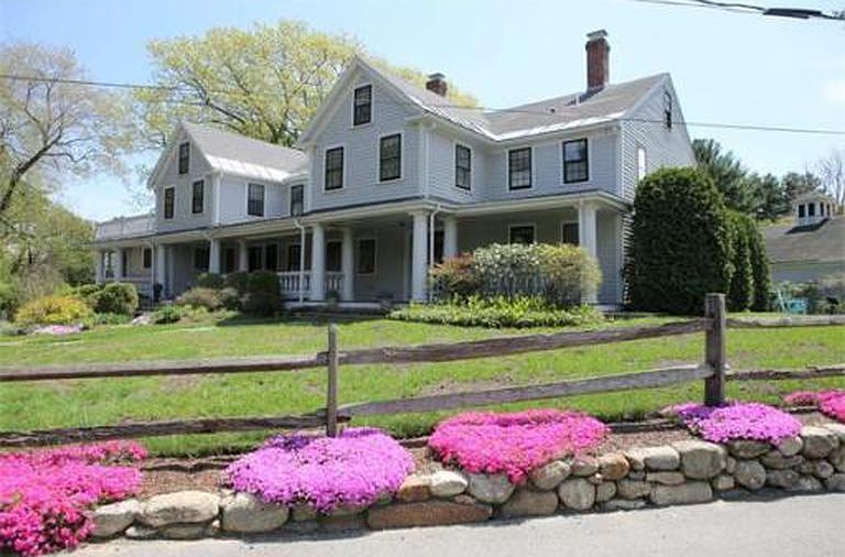 1st image of 1027A Blue Hills Ave