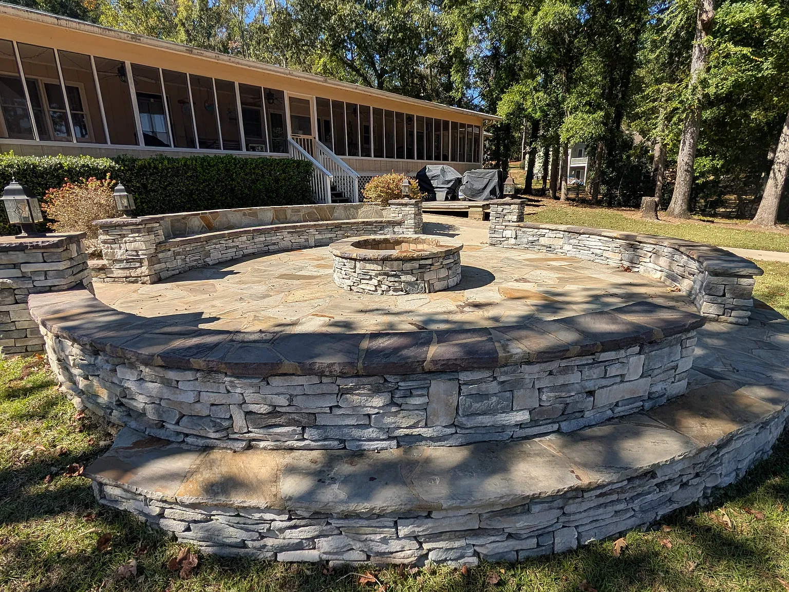 3 bed, 1950 sqft, $3,200 — Photo 4