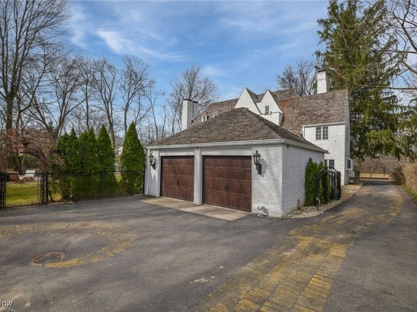 19800 Shaker Blvd, Shaker Heights, OH 44122