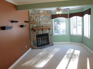 120 Chase Ct, Boone, NC 28607