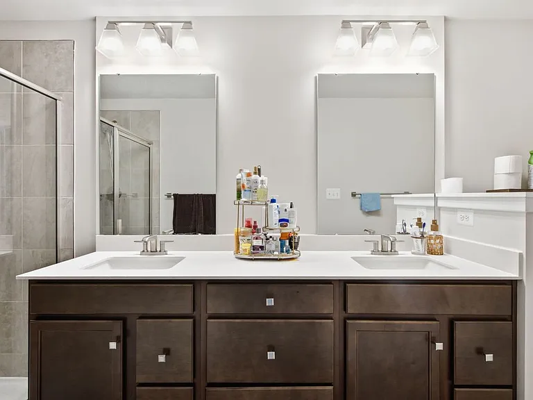 212 Matisse Pl — Photo 17