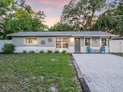 946 Charlotte Ave, Sarasota, FL, 34237