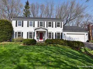 2016 Heather Rd, Geneva, IL 60134