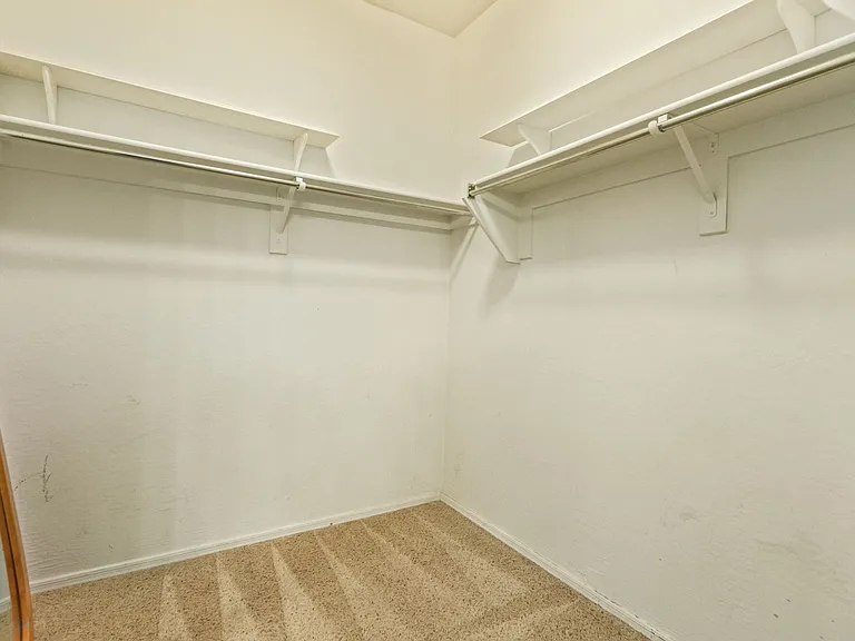 7419 W Glass Ln — Photo 19