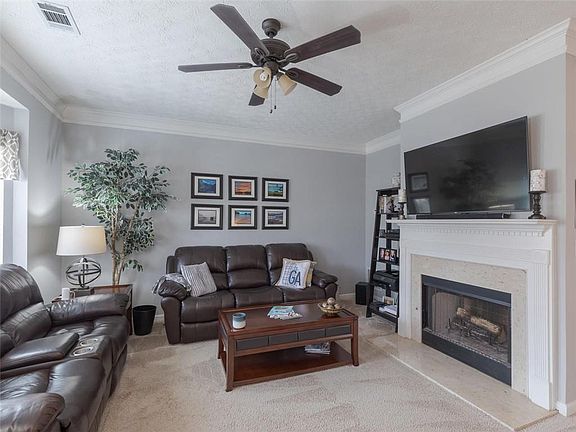 4th image of 4638 Crawford Oaks Dr