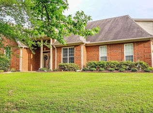 2045 Tall Tree Dr, Horn Lake, MS 38637