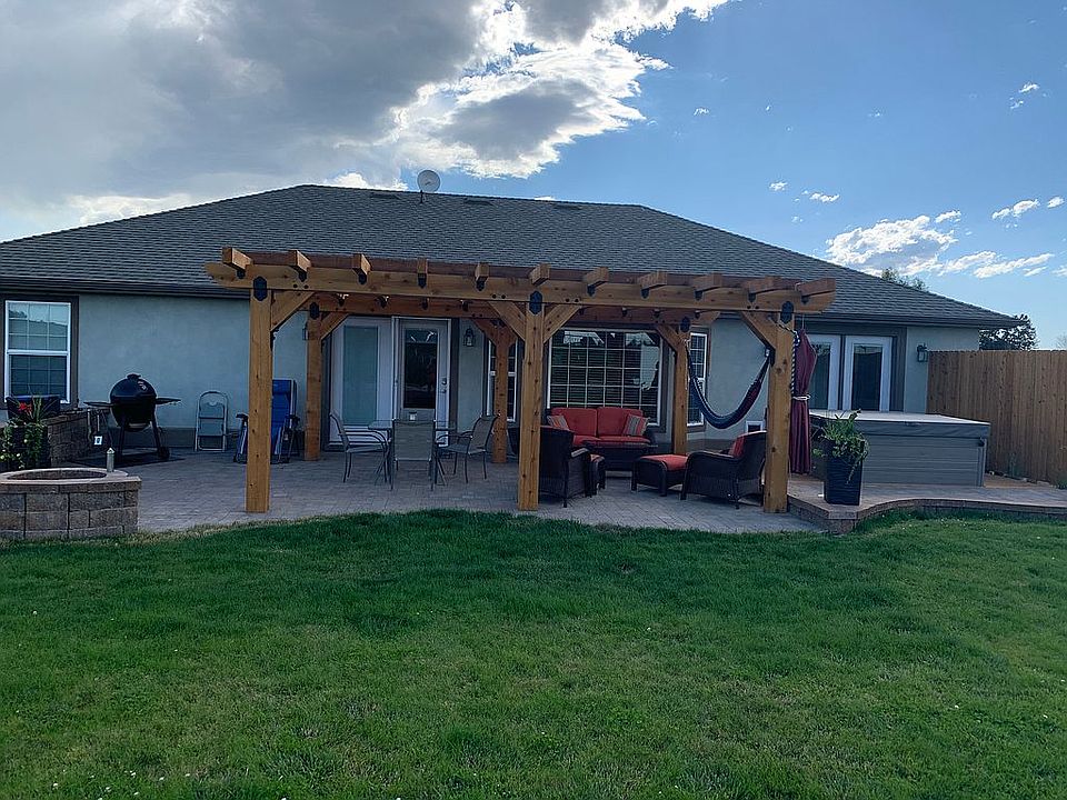 800 sq ft paver patio 