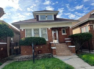 5107 W Crystal St, Chicago, IL 60651