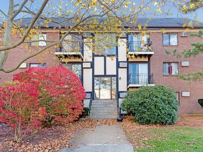159 Bittersweet Ln APT 110, Randolph, MA, 02368