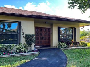 7538 SW 28th St #48, Davie, FL 33314