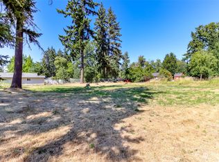 9114 E E St, Tacoma, WA 98445