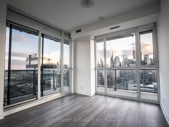 120 Parliament St E #1612, Toronto, ON M5A 0N6