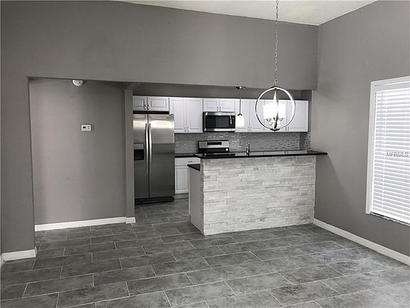 4th image of 1834 Erin Brooke Dr