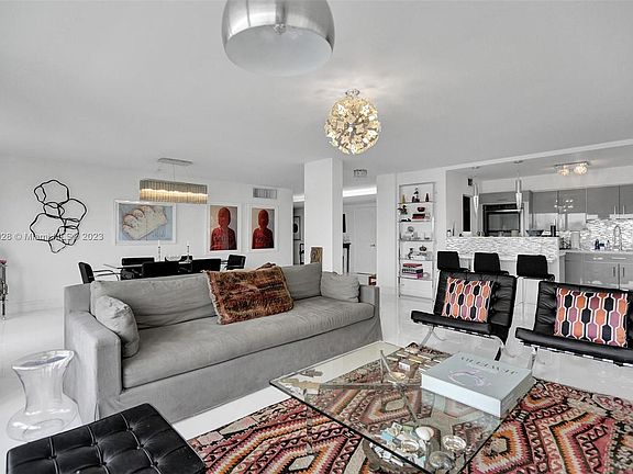 5th image of 286 Bal Bay Dr APT 3A