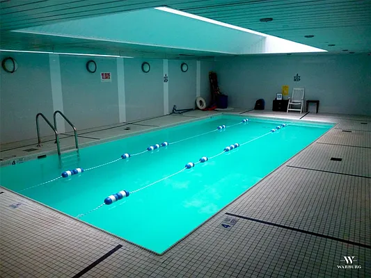 Sold by Warburg | media 6