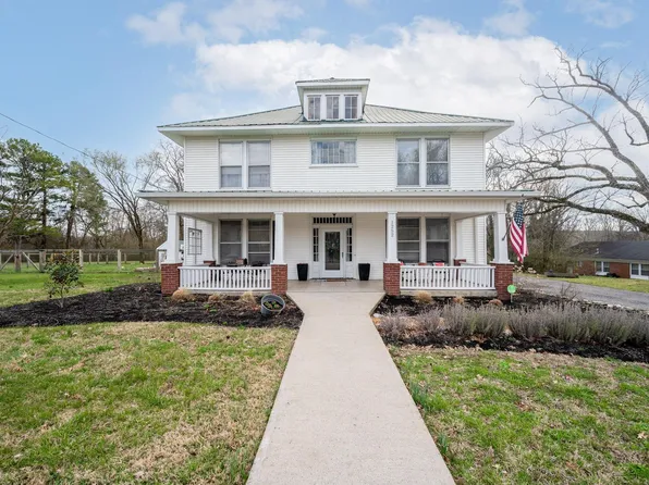 1252 Church St, Christiana, TN 37037