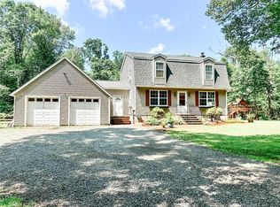 319 Dow Rd, Plainfield, CT 06374