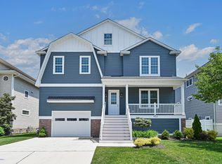 903 N Cambridge Ave, Ventnor, NJ