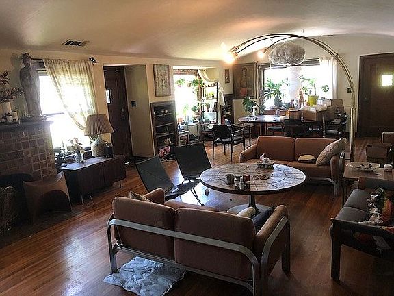 3rd image of 131 S Avenue 60