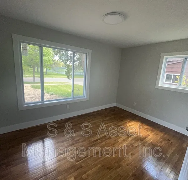 4106 Stillwell Ave — Photo 21