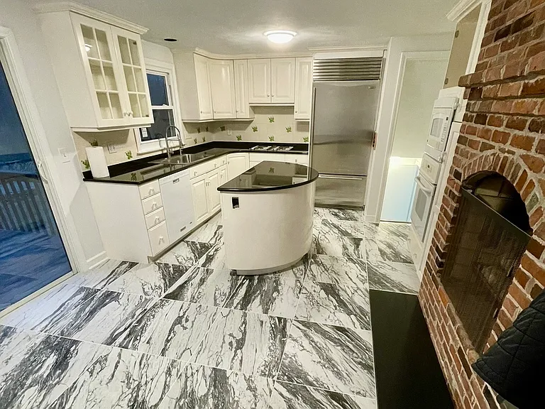 661 Chestnut Hill Rd — Photo 4