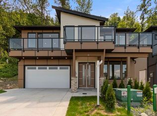 8016 Annis Rd #8, Chilliwack, BC V2P6H3