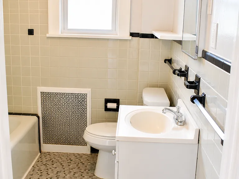 310 Palmer Ave #2 — Photo 10