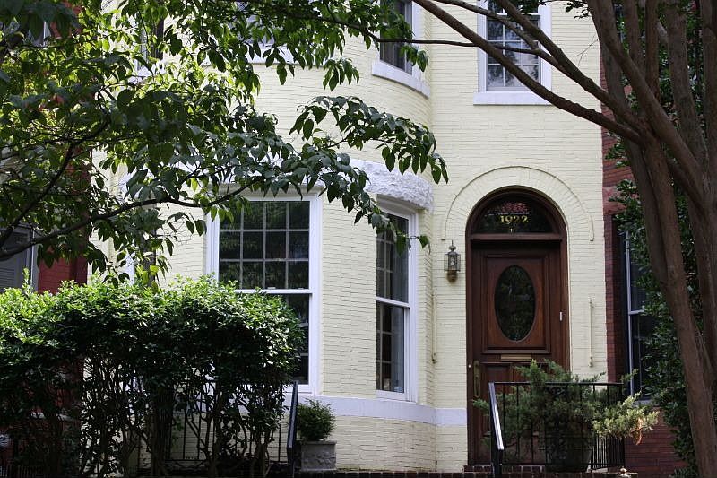 1922 Biltmore St NW
