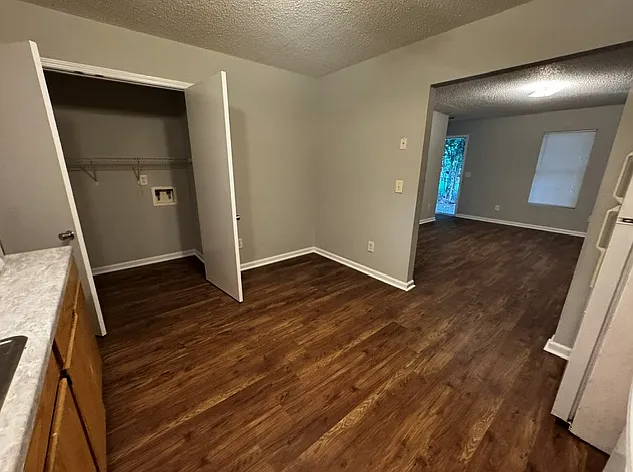 602B N Sanborn St #B — Photo 6