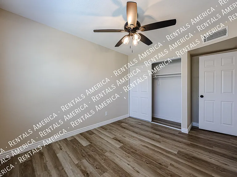 8111 W Wacker Rd #35 — Photo 24