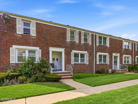 3rd image of 325 Bath Avenue #4