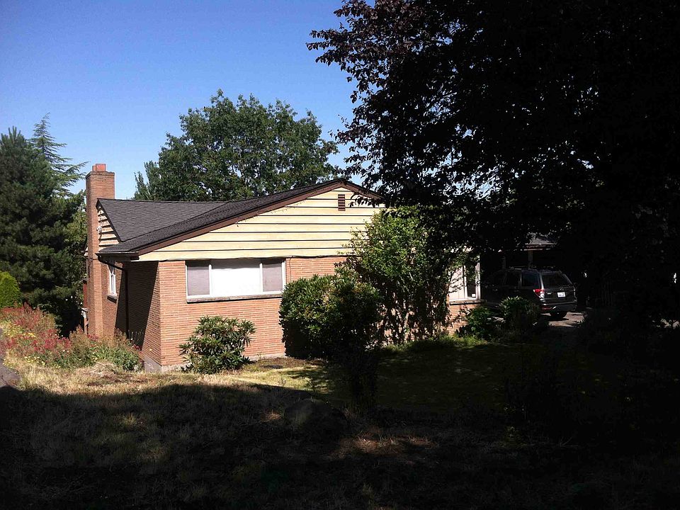 1st image of 8821 Latona Ave NE