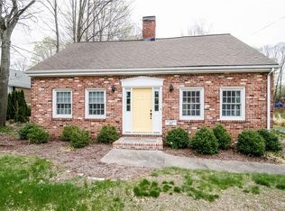 387 S End Rd, Plantsville, CT 06479