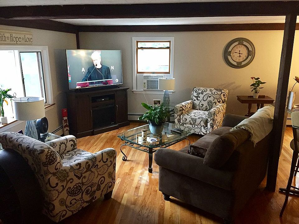 1st image of 28 Union St APT C