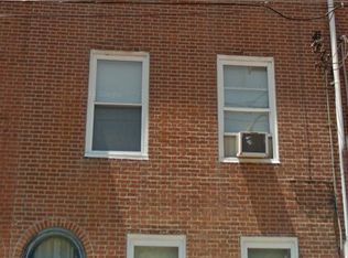 832 S Front St, Philadelphia, PA 19147
