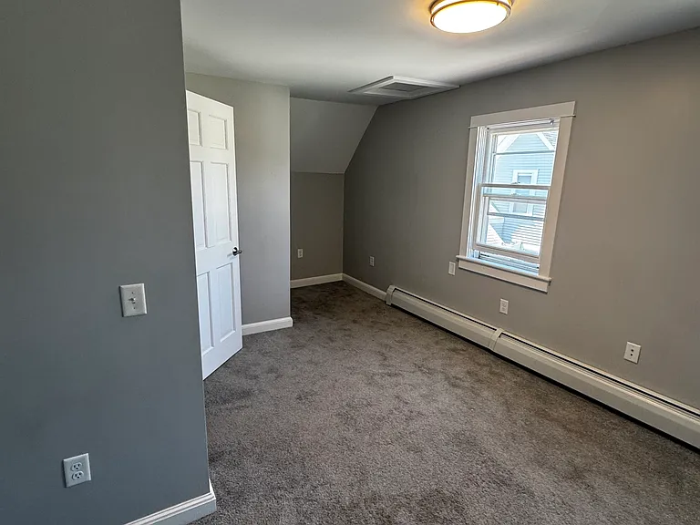235-25 Albin St #23.5-25 — Photo 23
