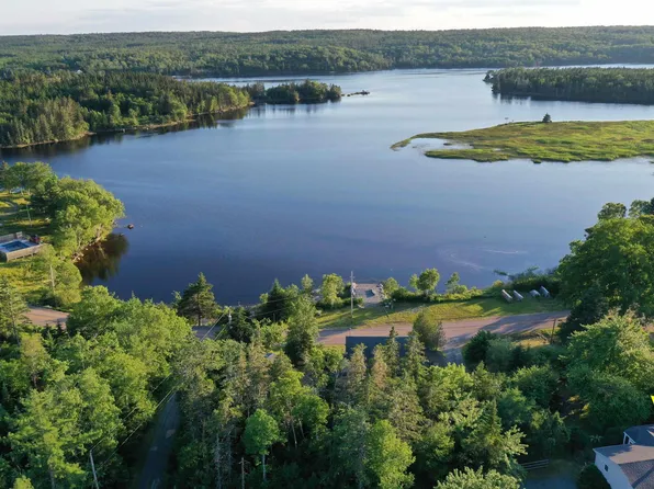 4014 Sonora Rd, Sherbrooke, NS B0J 3C0