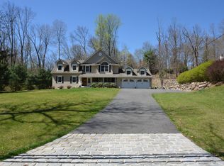 18 Valhalla Rd, Montville, NJ 07045