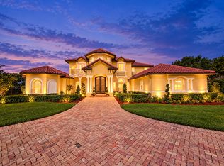 2825 Jockey Circle W, Davie, FL 33330