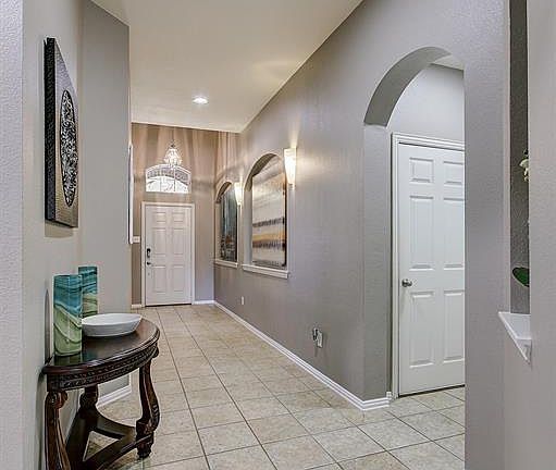 3rd image of 1701 Lake Eden Dr