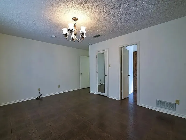 4014 Double Oak Ln — Photo 12