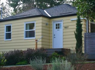 9817 20th Ave SW, Seattle, WA 98106