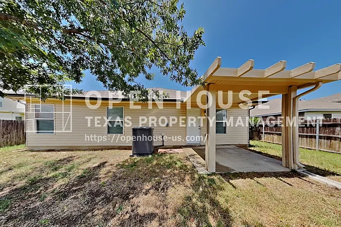 1309 Erin Ct — Photo 19