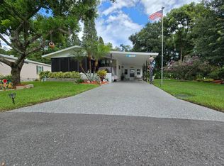 53 Lake Pointe Dr, Mulberry, FL 33860
