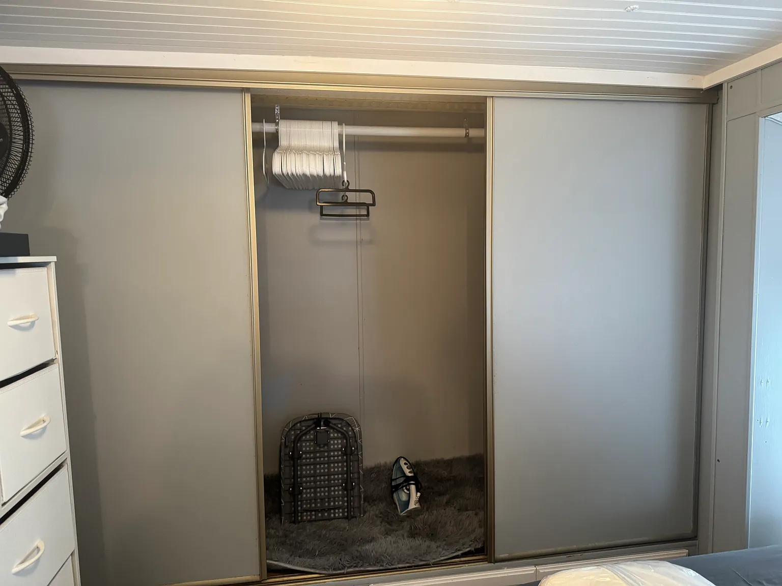 2 bed, 700 sqft, $1,100 — Photo 4