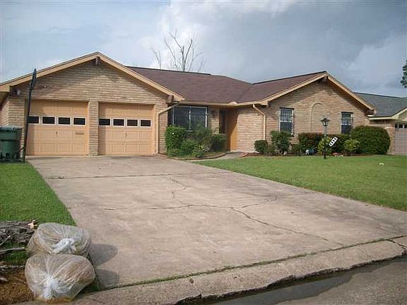 2nd image of 3512 Brittany Ave