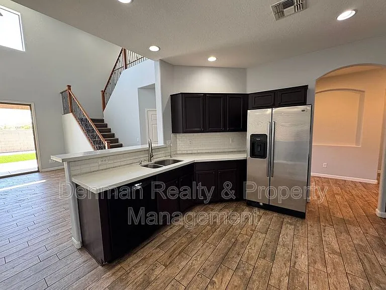 10397 W Foothill Dr — Photo 10