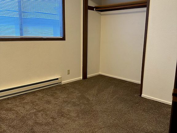 3rd image of 203 W Bonge Ave #1