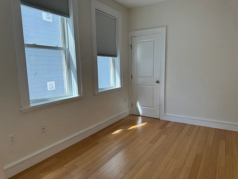 782 Dorchester Ave #4 — Photo 14